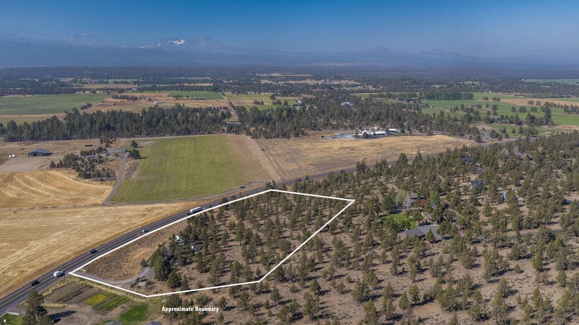 Photo of 65070 Highway 20 1 of 1