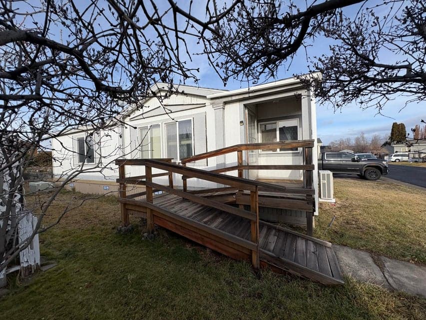 Photo of 1515 NW Fir Avenue 1 of 1
