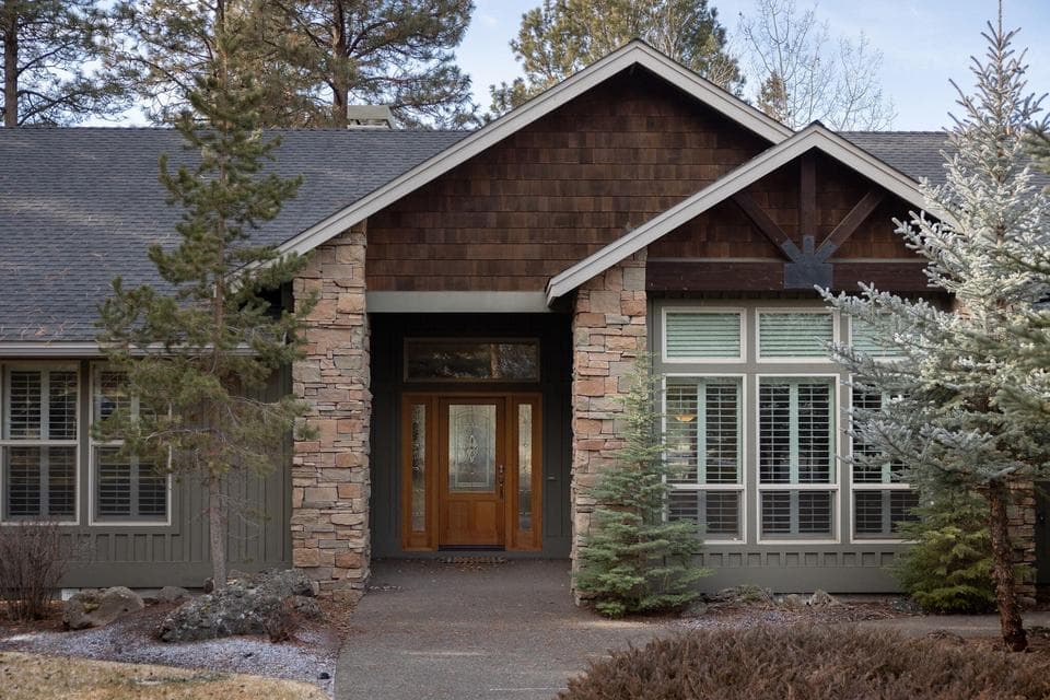 Photo of 16822 Royal Coachman Drive 1 of 1