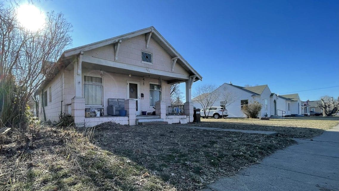 Photo of 626 NE 7th Street 1 of 1