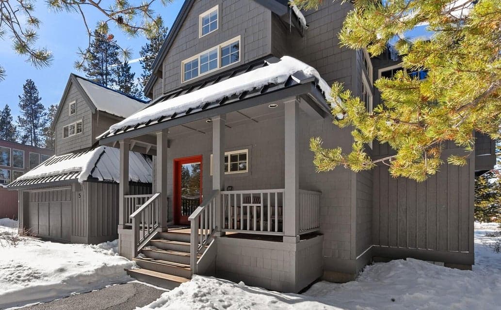 Photo of 18102 Dixie Mountain Lane 1 of 1