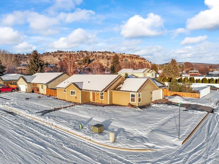 Photo of 104 NE Buena Villa Drive 1 of 1