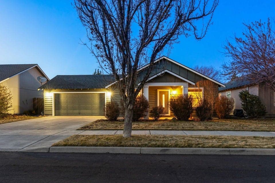 Photo of 3411 SW Indian Place 1 of 1