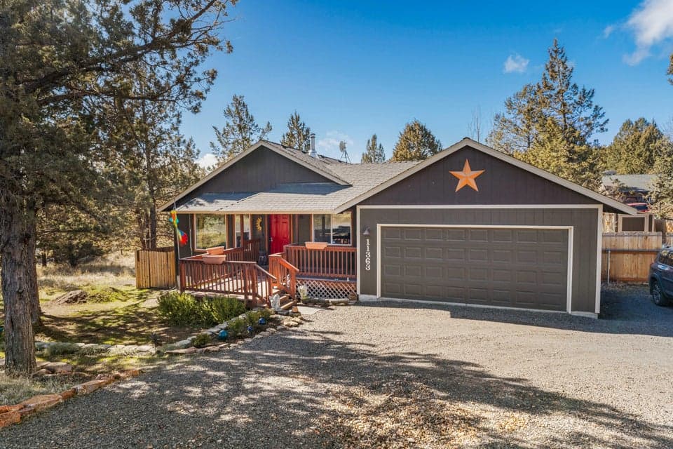 Photo of 11363 NW Morrow Avenue 1 of 1