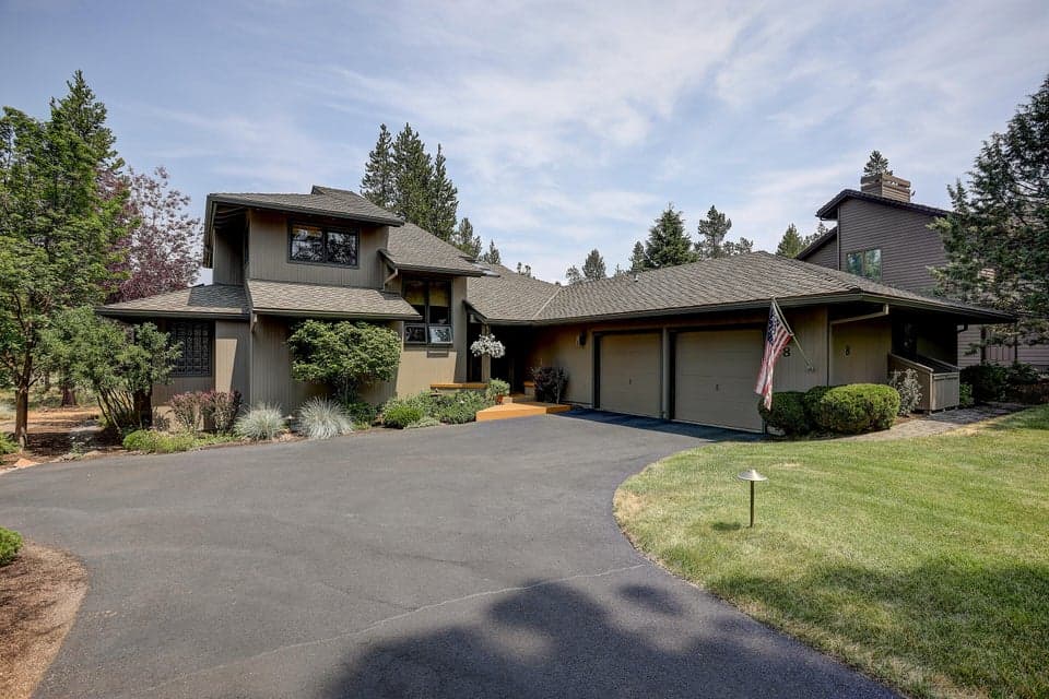 Photo of 57722 Yellow Pine Lane 1 of 1