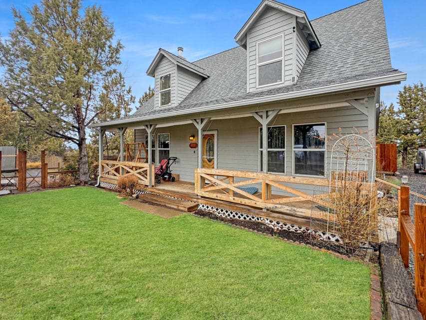 Photo of 5122 SE Jerry Drive 1 of 1