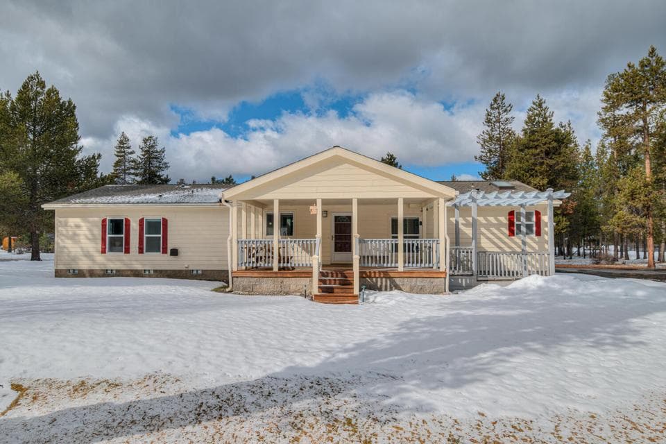 Photo of 15879 Bushberry Court 1 of 1