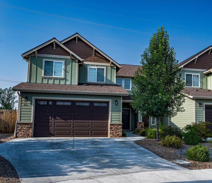 Photo of 823 SW 26th Court 1 of 1