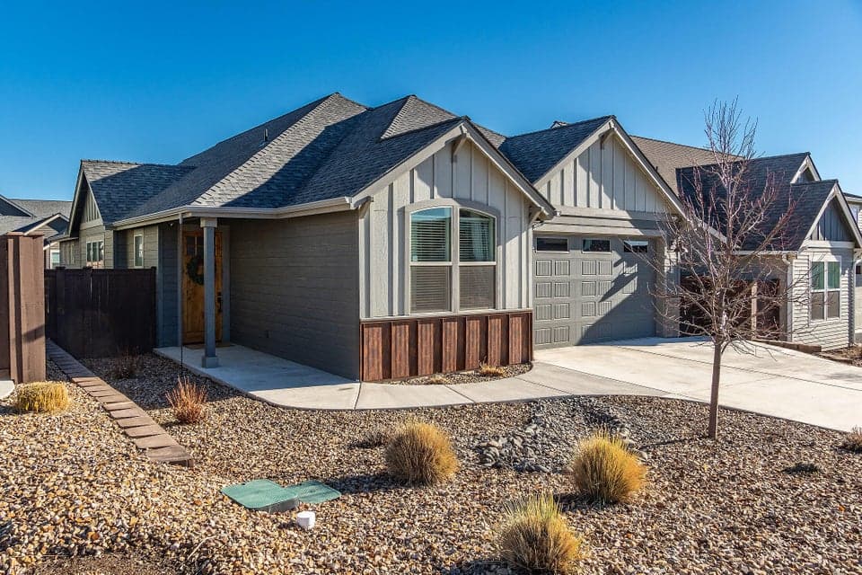Photo of 4142 SW 43rd Street 1 of 1