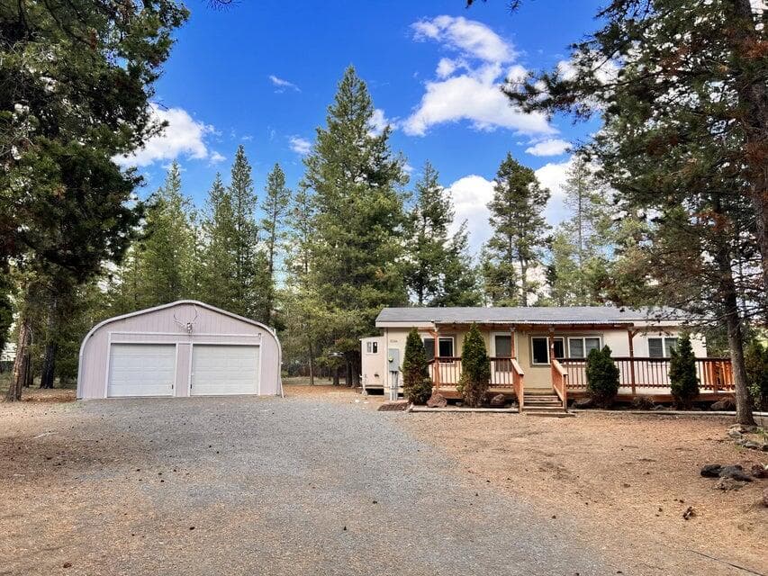 Photo of 16044 Bull Bat Lane 1 of 1