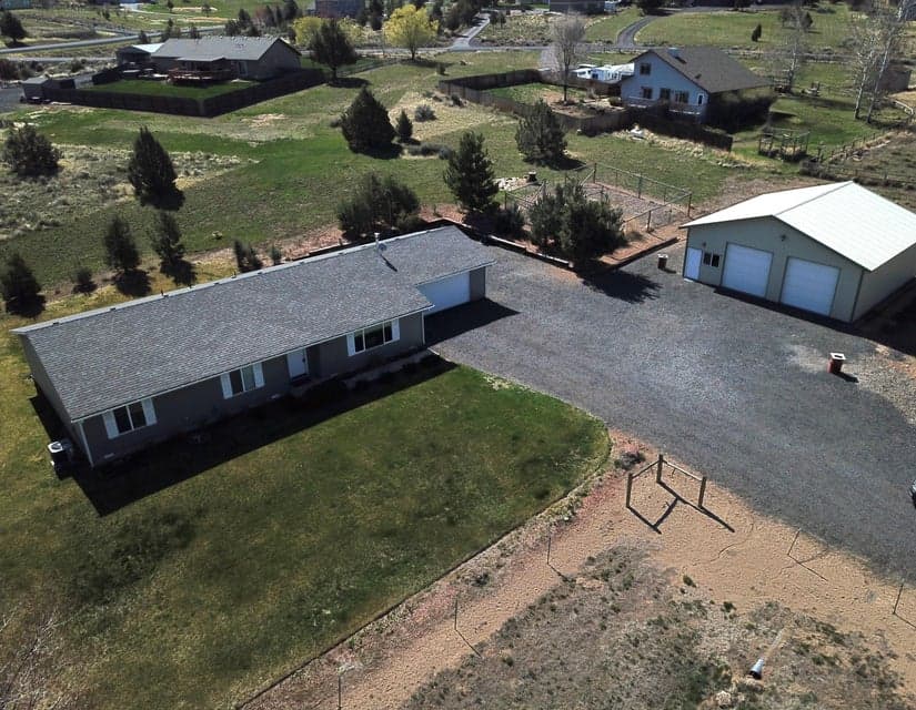 Photo of 2275 SE Sagebrush Drive 1 of 1