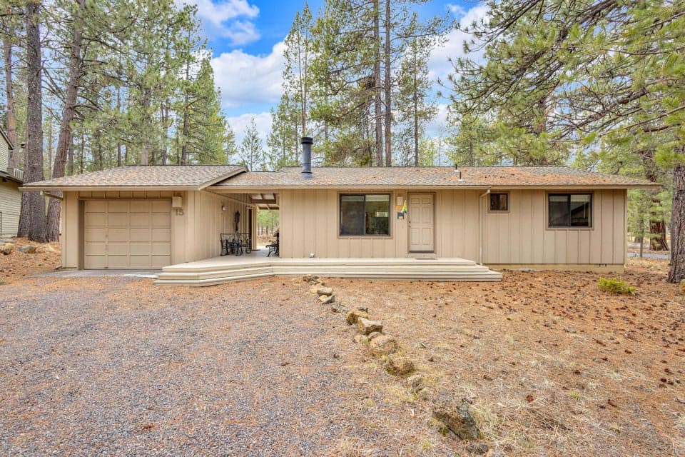 Photo of 18072 Juniper Lane 1 of 1