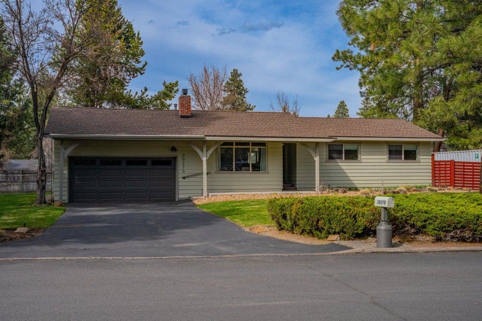 Photo of 20270 Fairway Drive 1 of 1