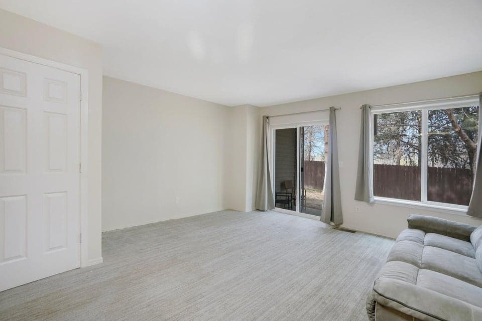 Photo of 2610 SW 23rd Street 1 of 1