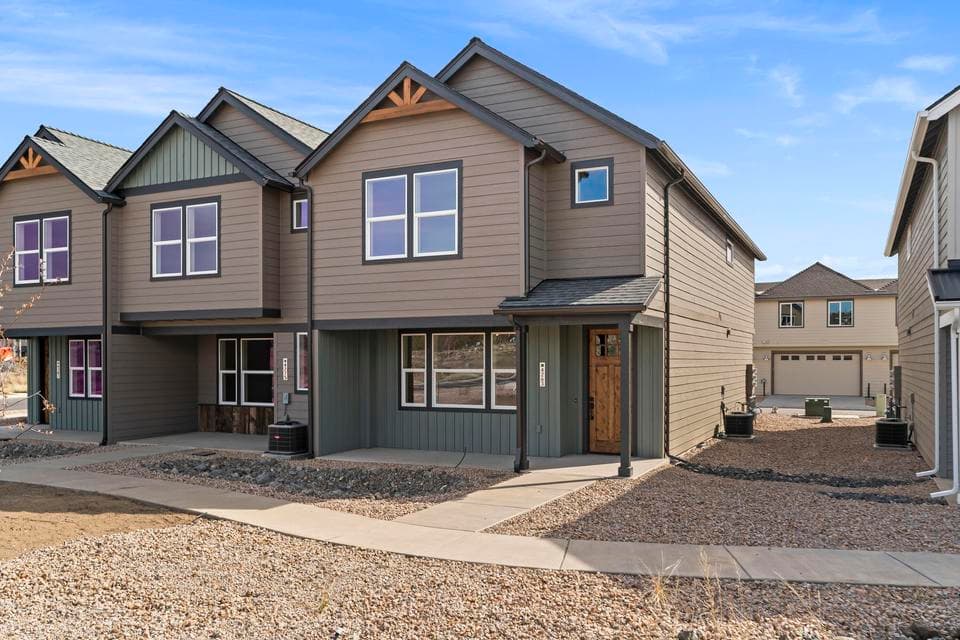 Photo of 4263 SW 39th Street 1 of 1