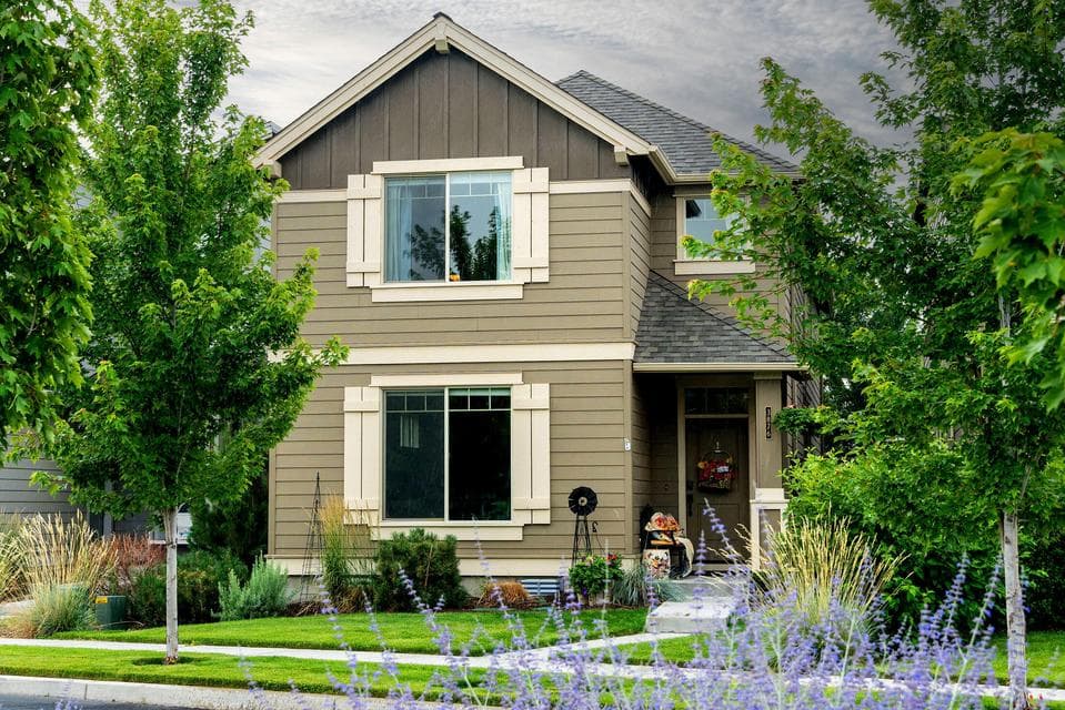Photo of 3876 SW Coyote Lane 1 of 1