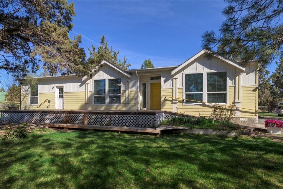Photo of 6027 SW Jaguar Avenue 1 of 1