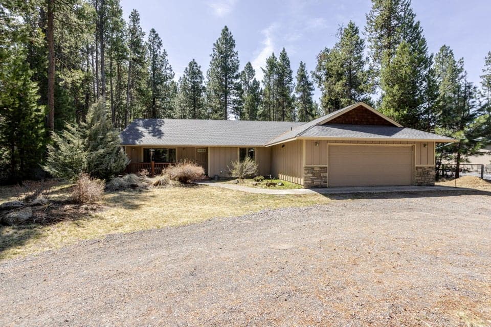 Photo of 17119 Norwalk Road 1 of 1