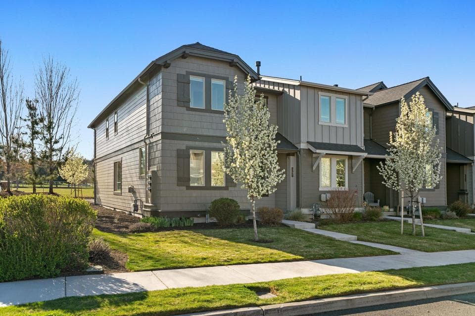 Photo of 3455 SW 28th Street 1 of 1