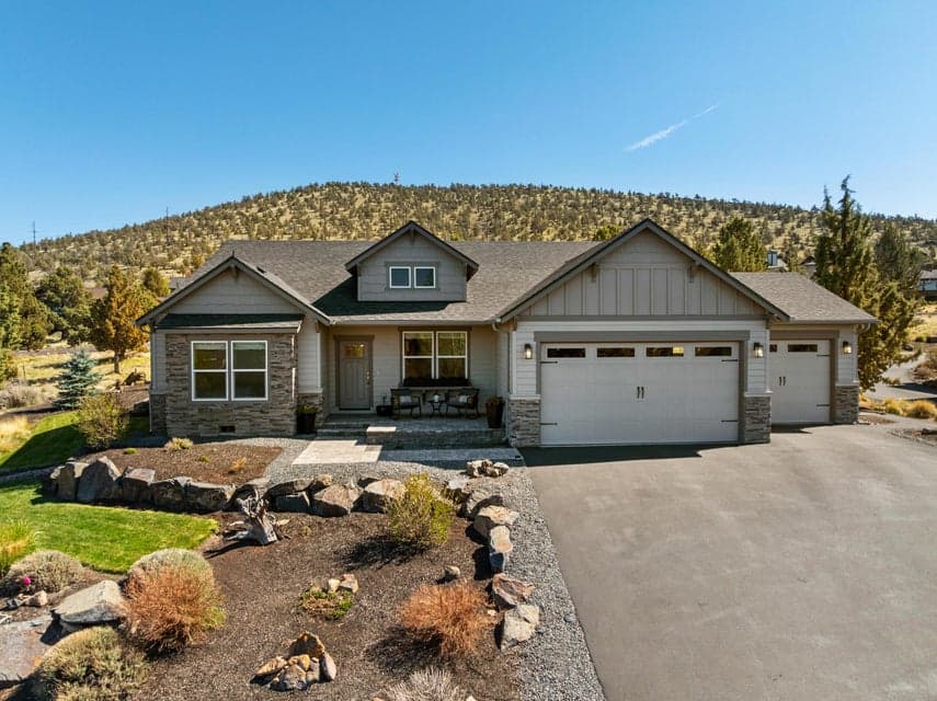 Photo of 608 Highland Meadow Loop 1 of 1