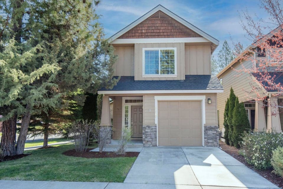 Photo of 61282 Huckleberry Place 1 of 1