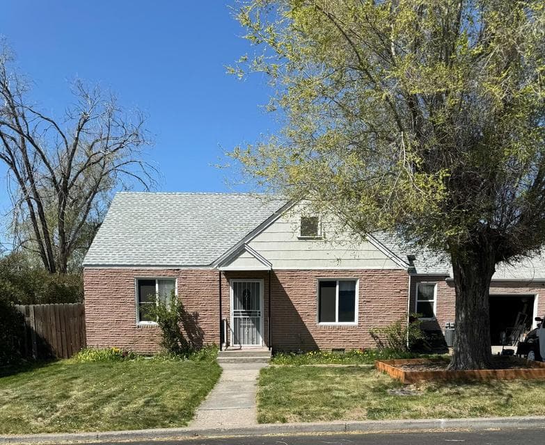 Photo of 300 NE 7th Street 1 of 1