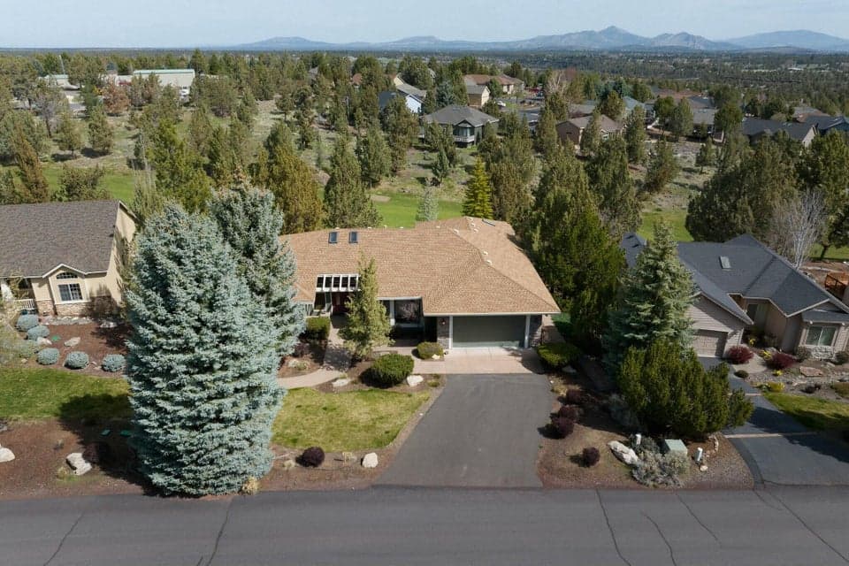 Photo of 1245 Victoria Falls Drive 1 of 1