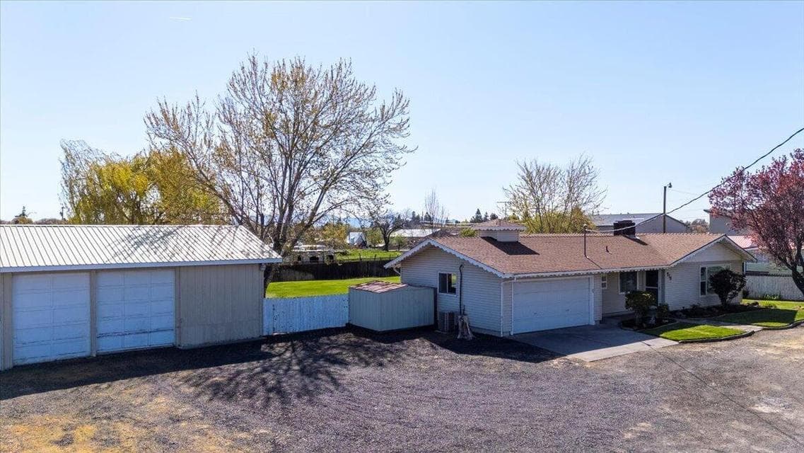 Photo of 270 NW 19th Street 1 of 1