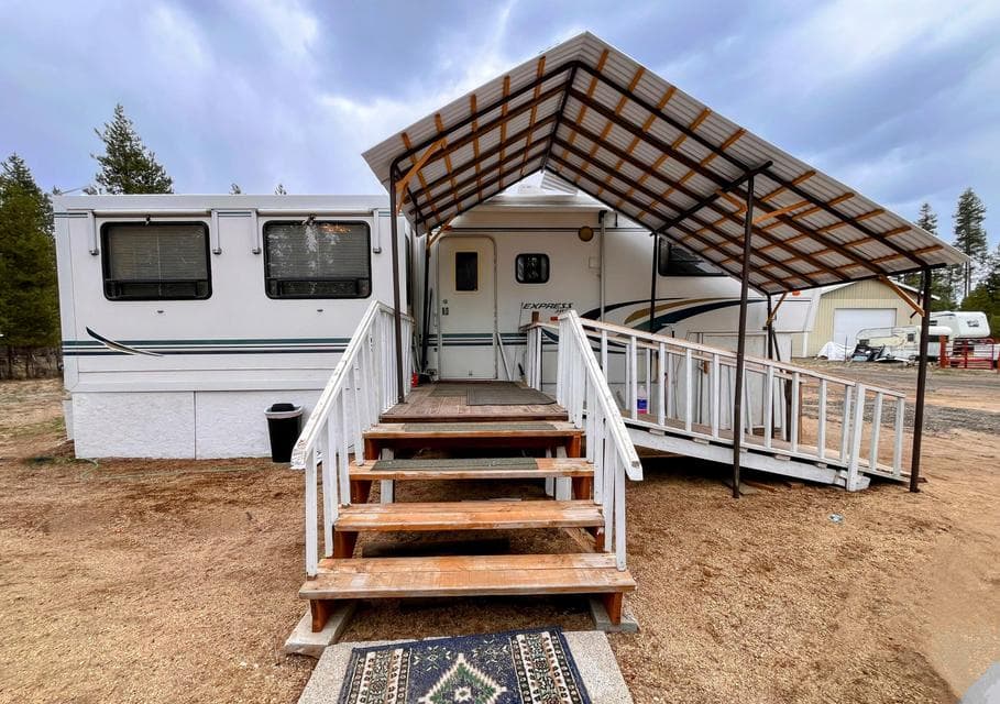Photo of 6634 Randy Road 1 of 1
