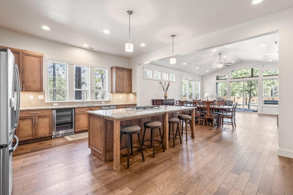 Photo of 17138 Downey Road 1 of 1