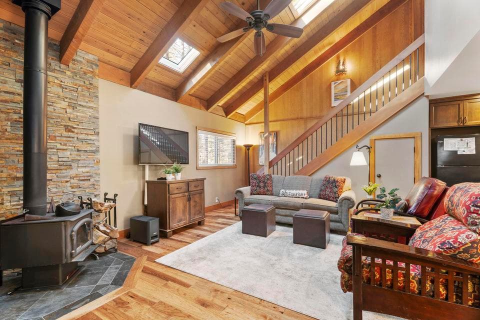 Photo of 56992 Antelope Lane 1 of 1
