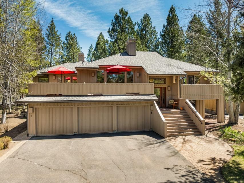 Photo of 17705 Quelah Lane 1 of 1