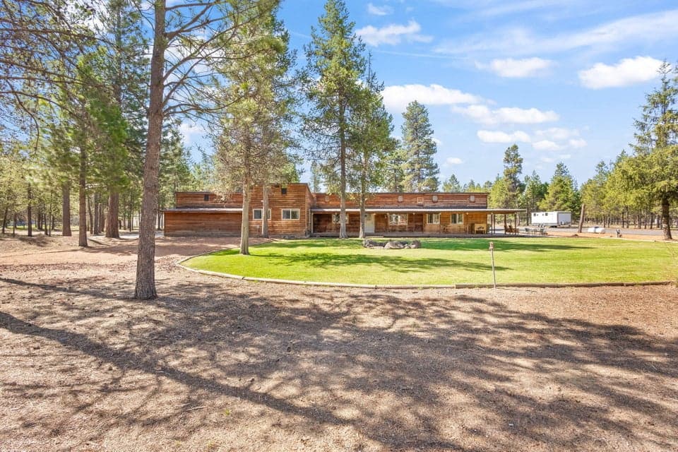 Photo of 15970 Camino De Oro 1 of 1