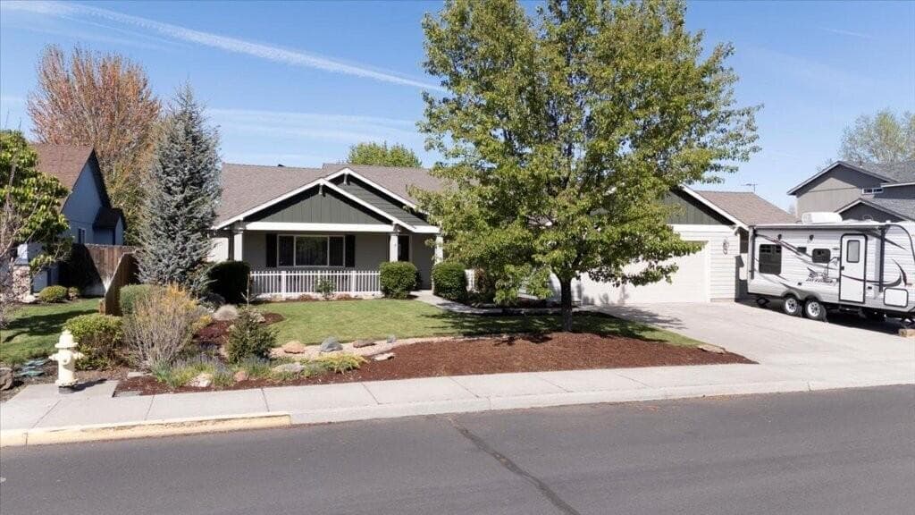 Photo of 2053 NW 19th Place 1 of 1