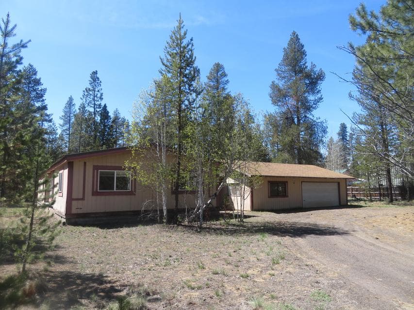 Photo of 52497 Antler Lane 1 of 1