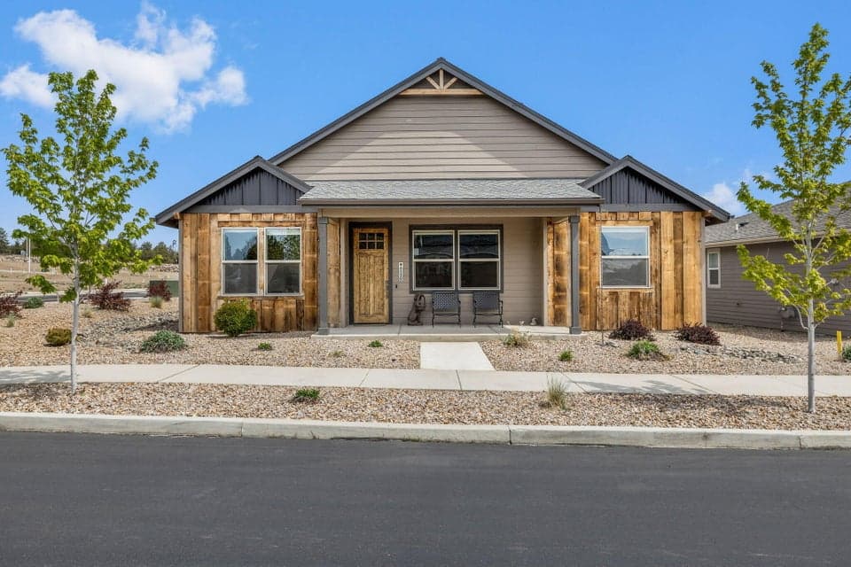 Photo of 4110 SW 40th Street 1 of 1