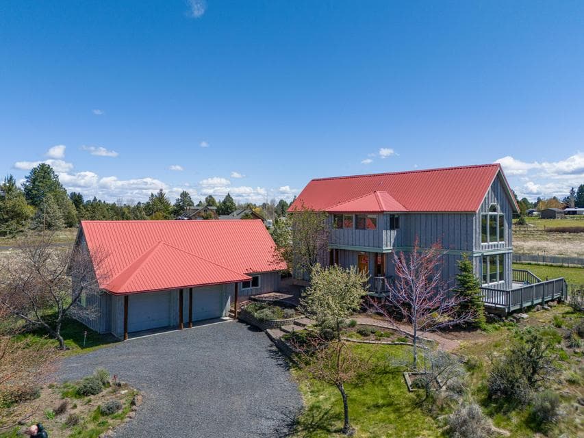 Photo of 61830 Dobbin Road 1 of 1