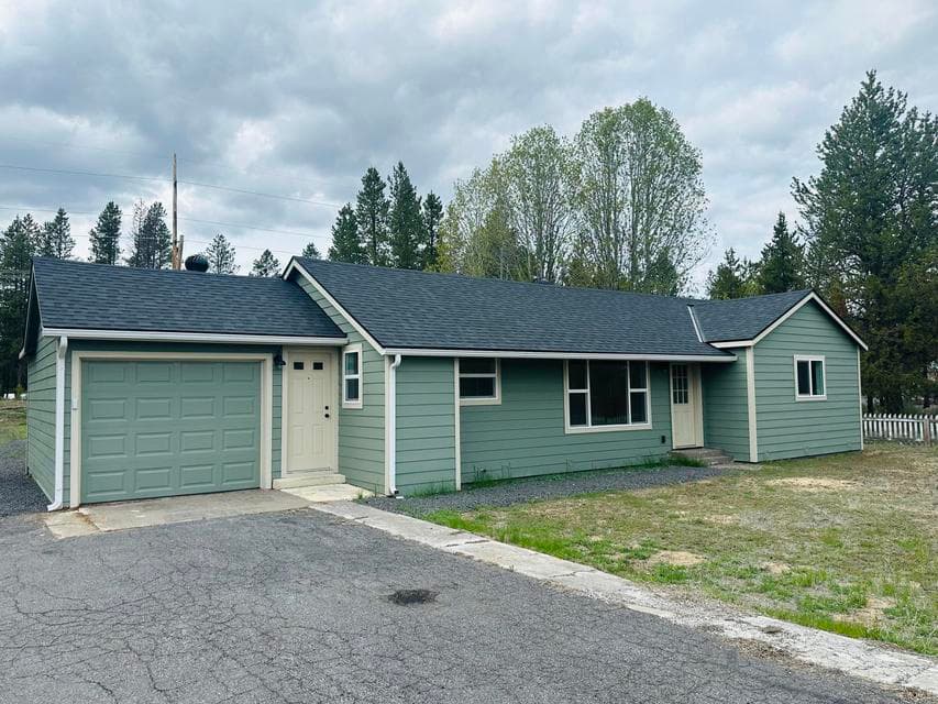 Photo of 148550 Hwy 97 1 of 1