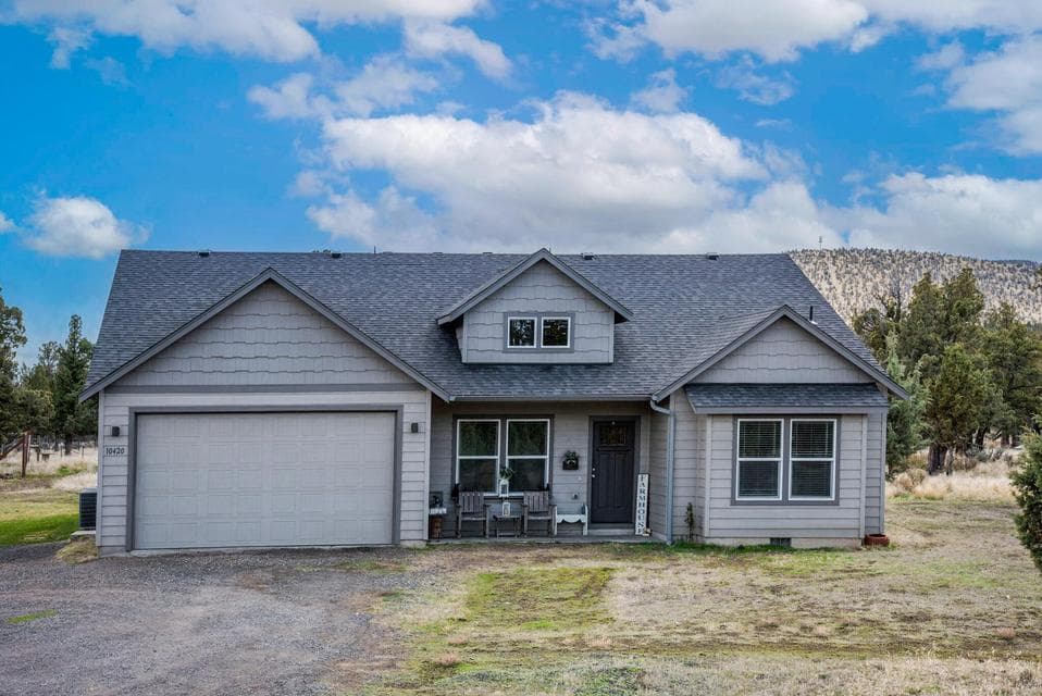 Photo of 10420 NW Maple Lane 1 of 1