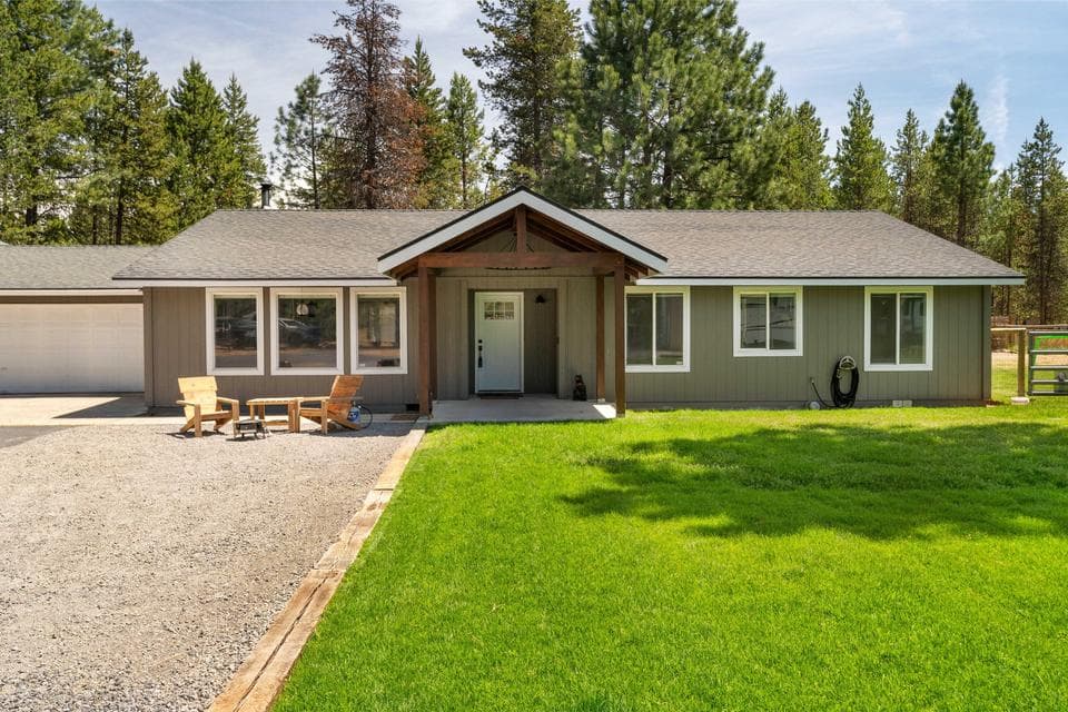 Photo of 15645 Sunrise Boulevard 1 of 1