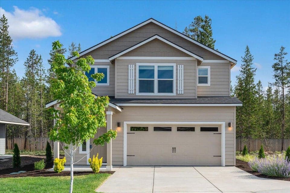 Photo of 16626 Landing Court 1 of 1