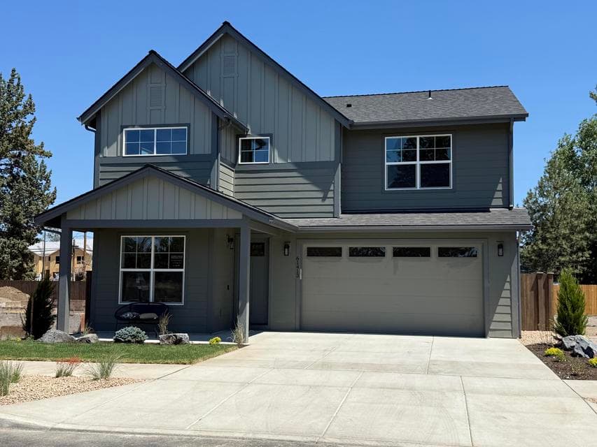 Photo of 61413 SE Daybreak Court 1 of 1
