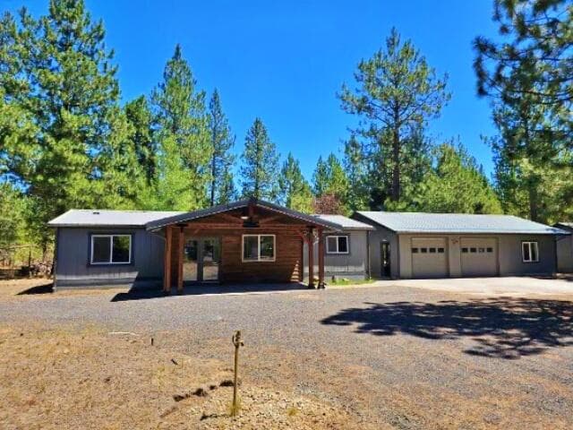 Photo of 50820 Doe Loop 1 of 1