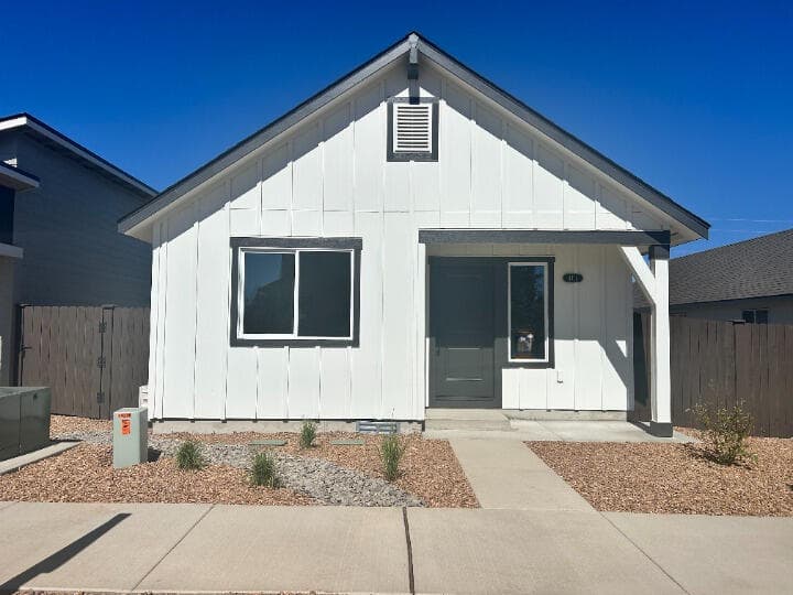 Photo of 4111 SW Obsidian Place 1 of 1