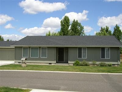 3447 Lazy, White City, 97503