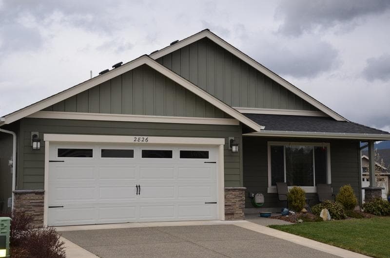 2826 Shimmer, Grants Pass, 97527