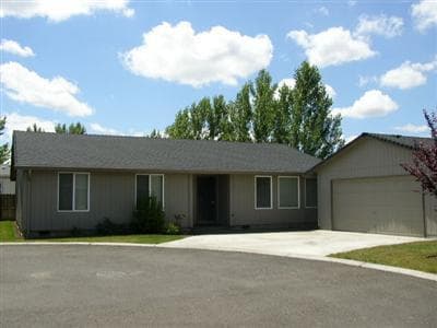 3440 Lazy, White City, 97503
