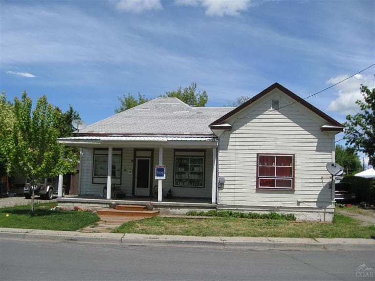 303 Spring Garden, Baker City, 97814