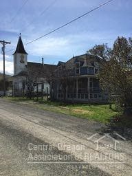 124 Moody, Condon, 97823