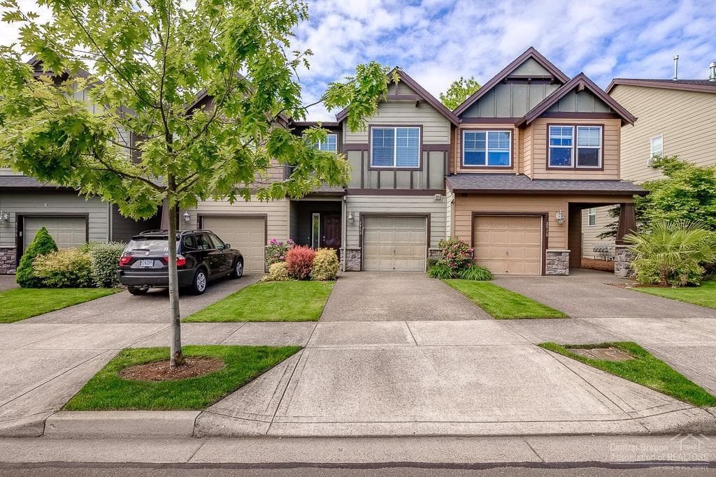 3709 Oak Hollow, Newberg, 97132